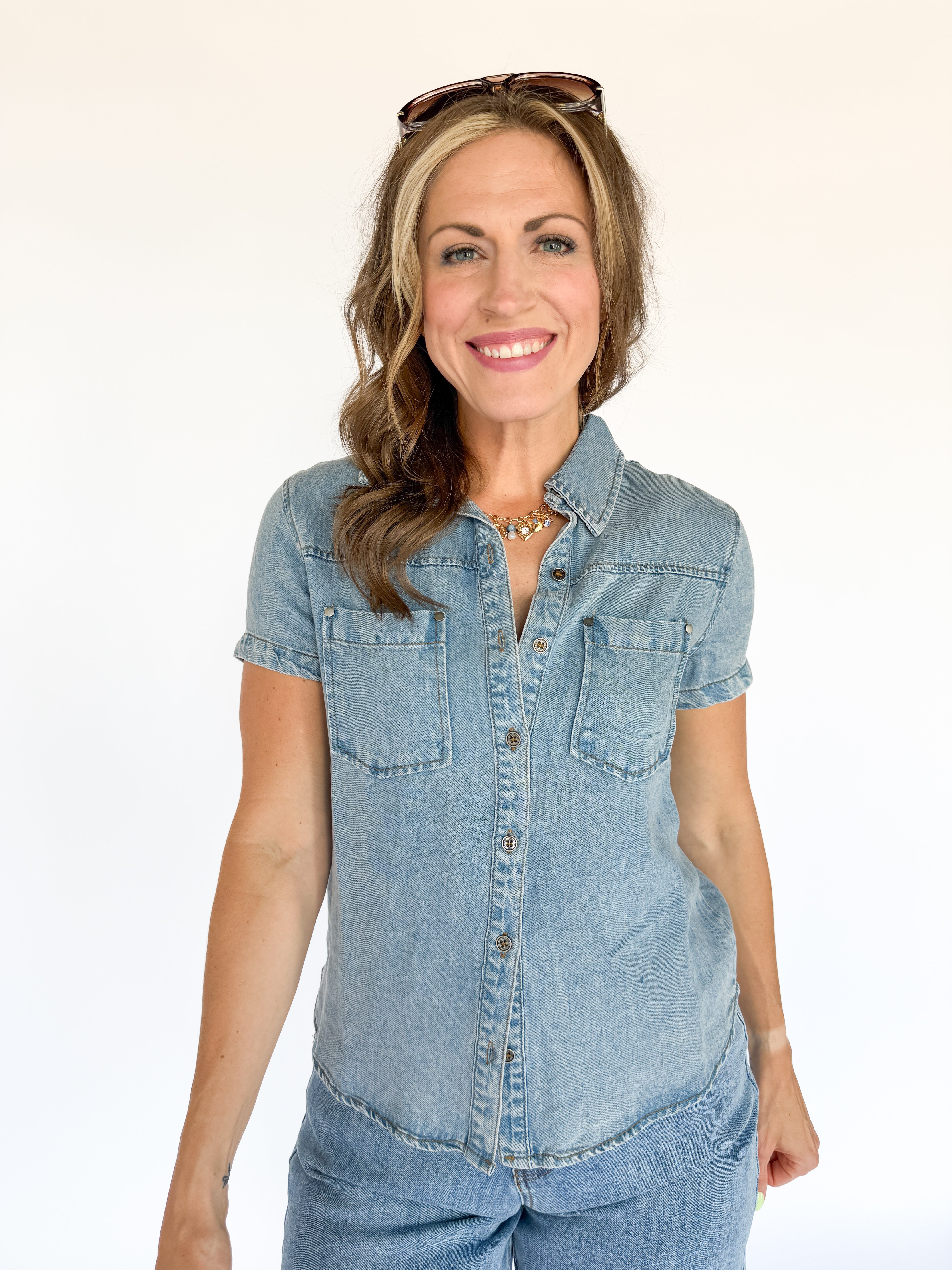 Chambray Button Up Top - Ana Patricia Boutique