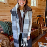 Oblong Plaid Scarf- Black