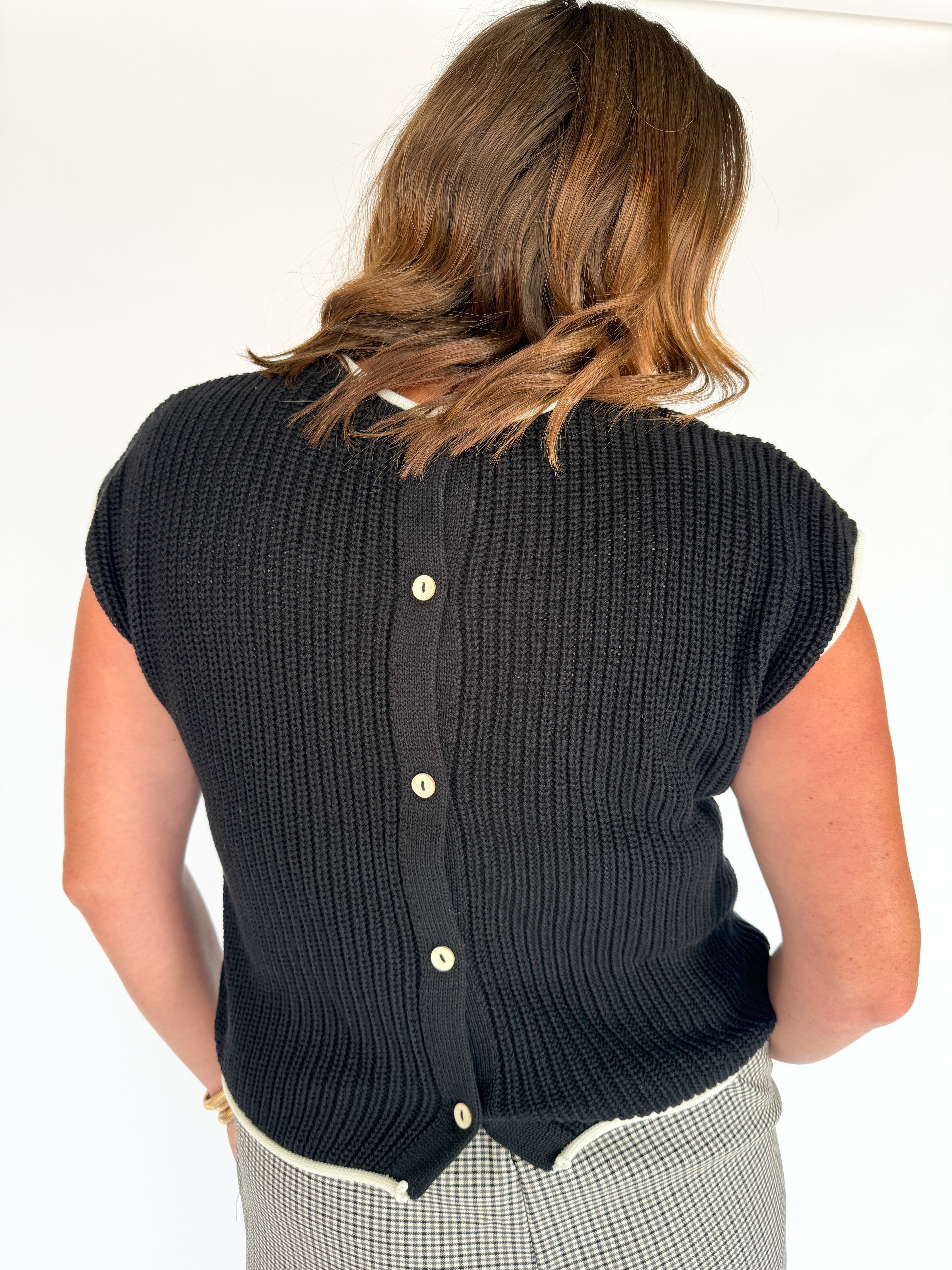Contrast Trim Sweater Top- Black - Ana Patricia Boutique
