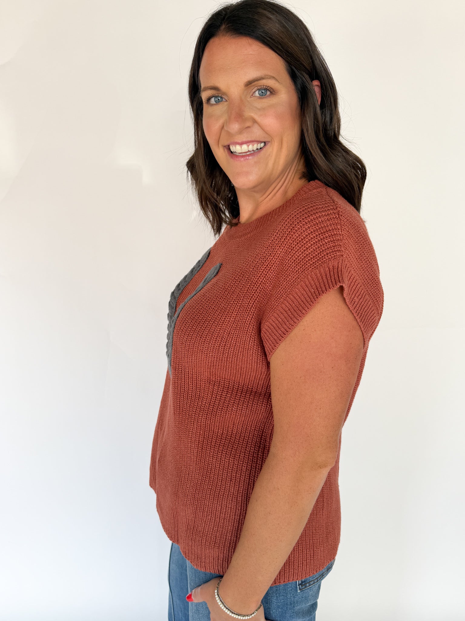 Horseshoe Ribbed Sweater- Rust - Ana Patricia Boutique