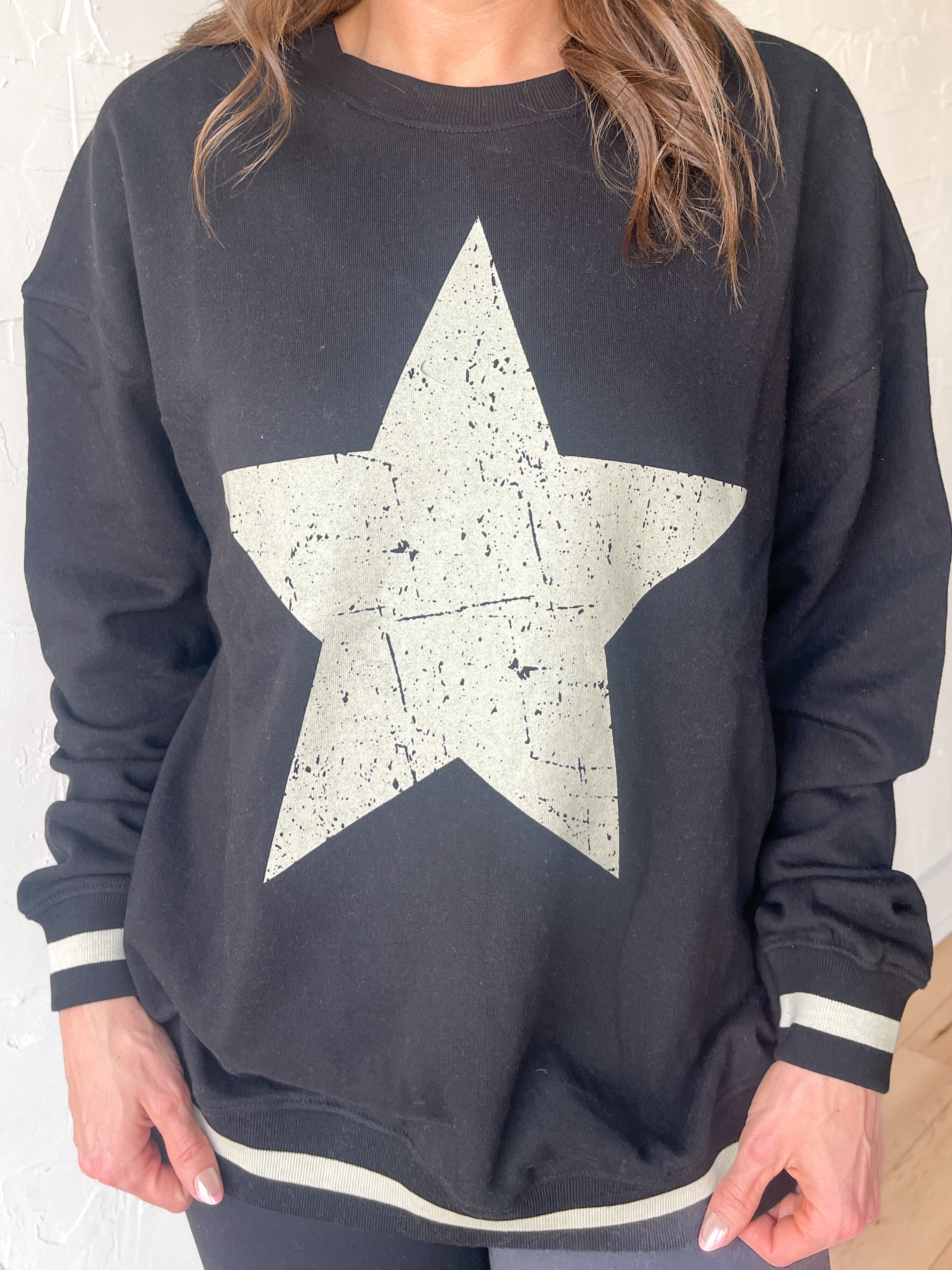 Vintage Star Pullover- Black - Ana Patricia Boutique