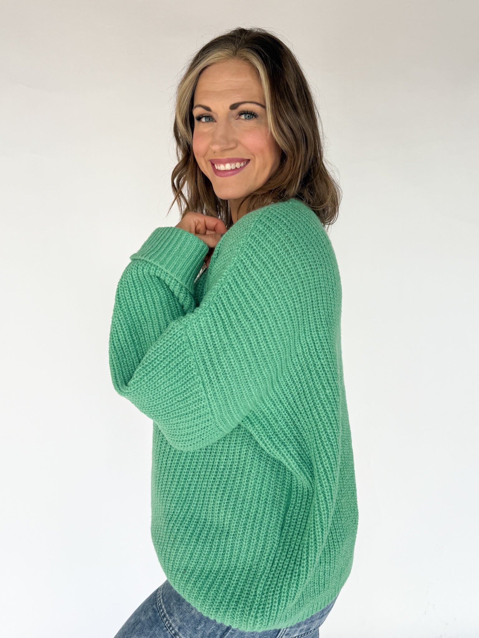 Oversized Front Pocket Sweater- Green - Ana Patricia Boutique