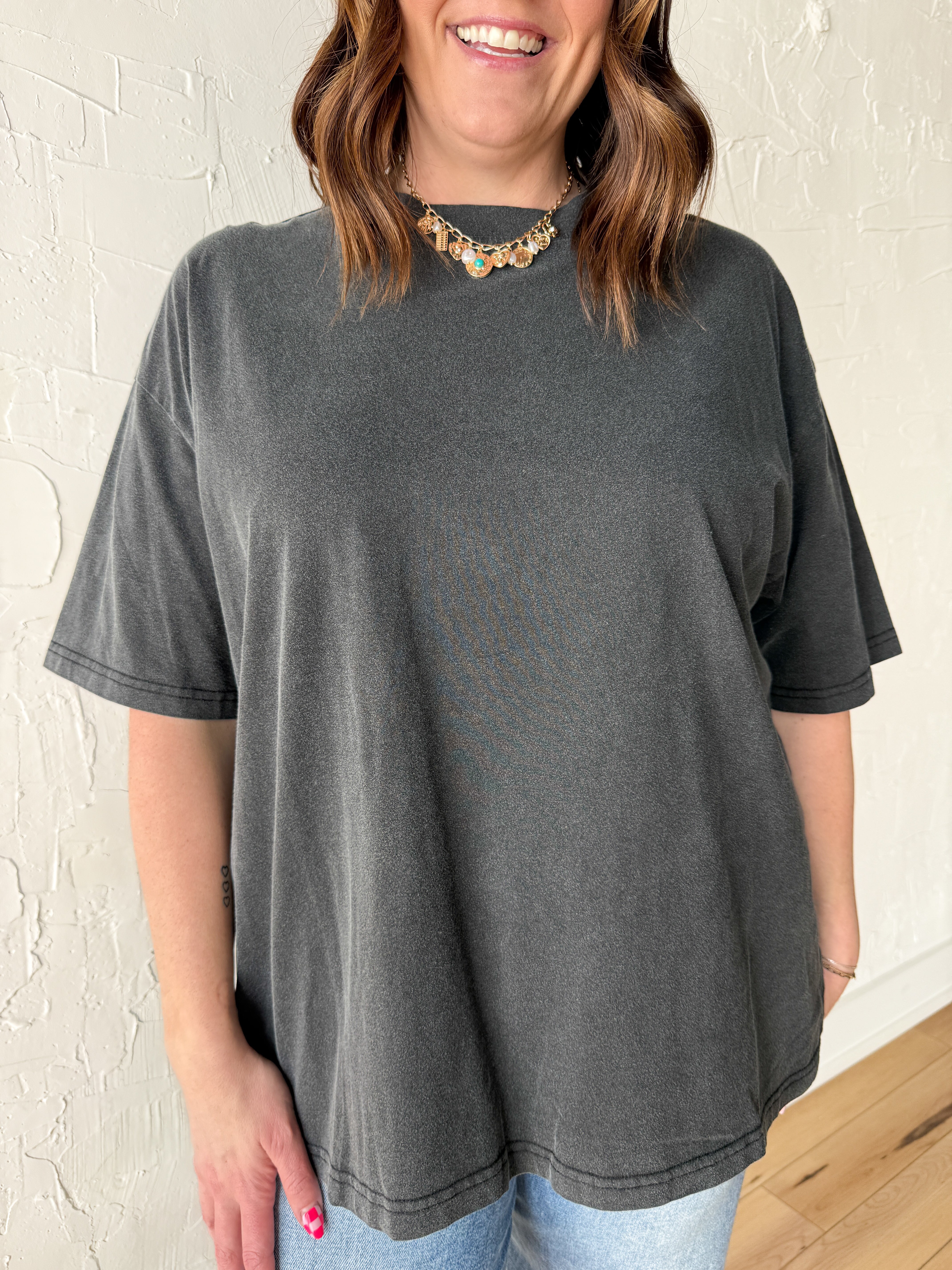 Oversized Basic Tee- Black - Ana Patricia Boutique
