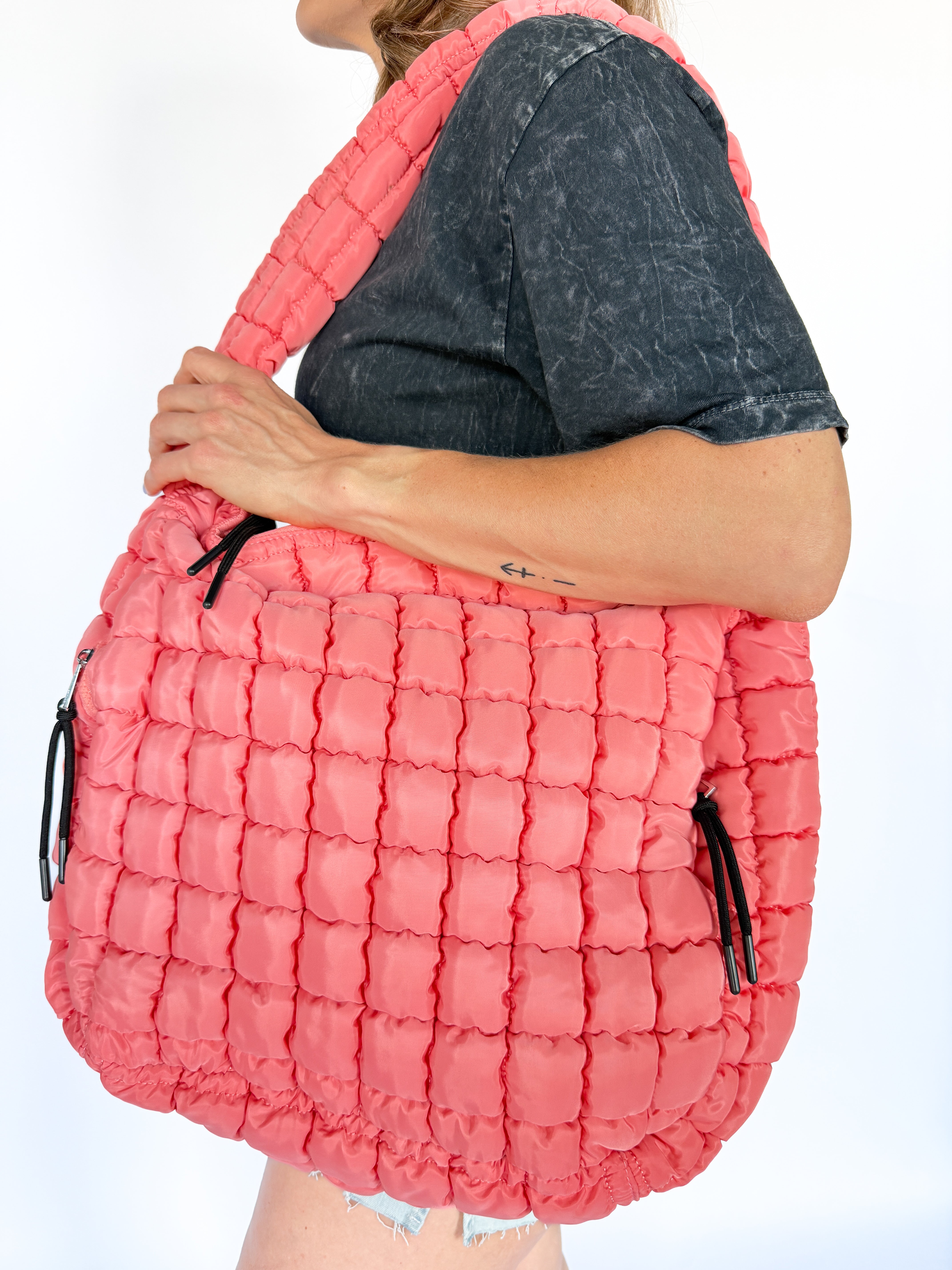 Puffer Hobo Tote Bag: Coral - Ana Patricia Boutique
