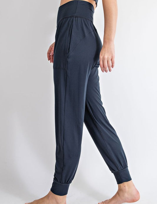 In Training Joggers- Navy - Ana Patricia Boutique