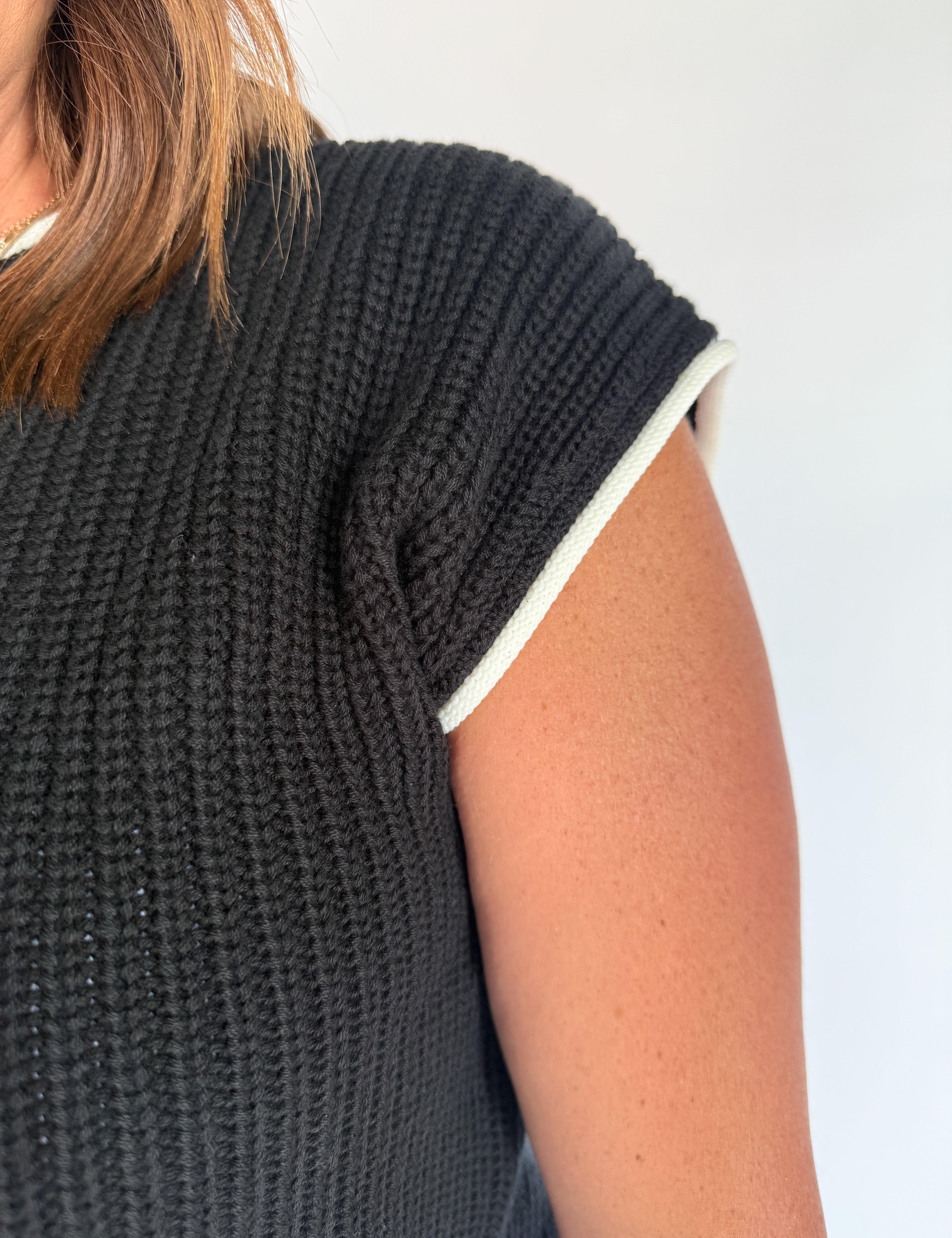 Contrast Trim Sweater Top- Black - Ana Patricia Boutique