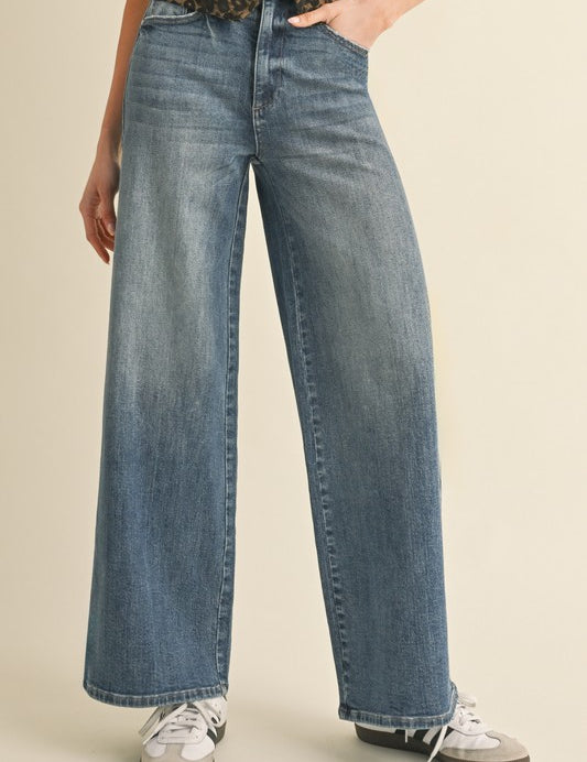 High Rise Wide Leg Jeans - Ana Patricia Boutique