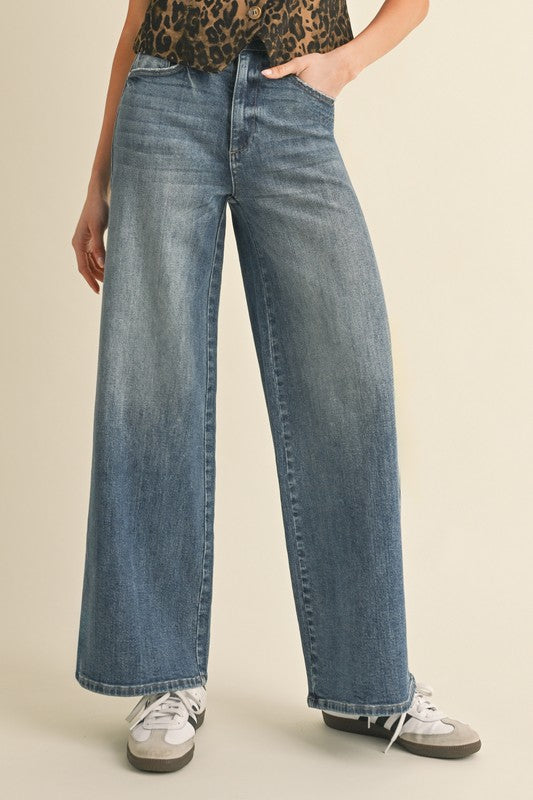 High Rise Wide Leg Jeans - Ana Patricia Boutique