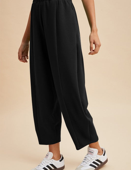 Mid Rise Barrel Leg Pants-Black - Ana Patricia Boutique
