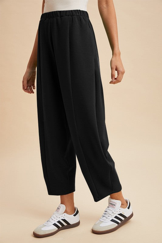 Mid Rise Barrel Leg Pants-Black - Ana Patricia Boutique