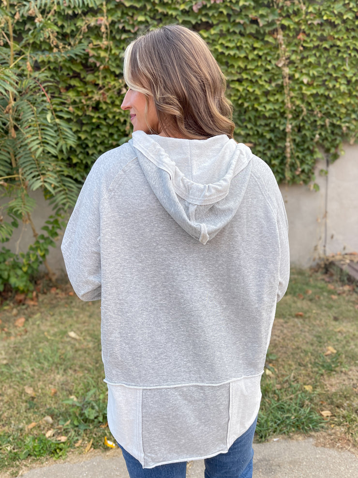 The Huddle Pullover- Grey