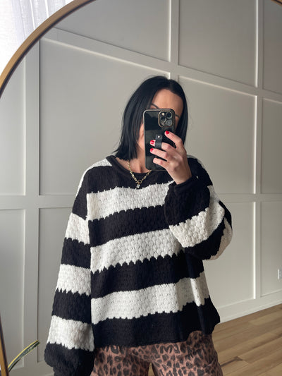 The Shelby Stripe Sweater- Blk/White