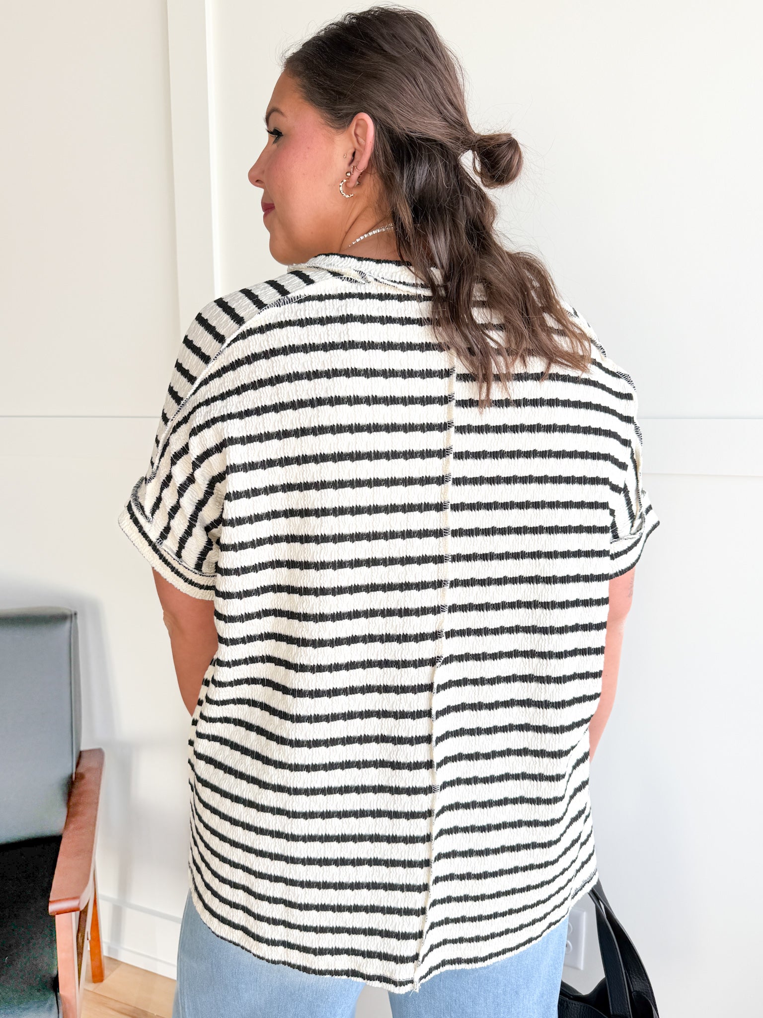 Striped Hi Lo Short Sleeve Top- Black - Ana Patricia Boutique