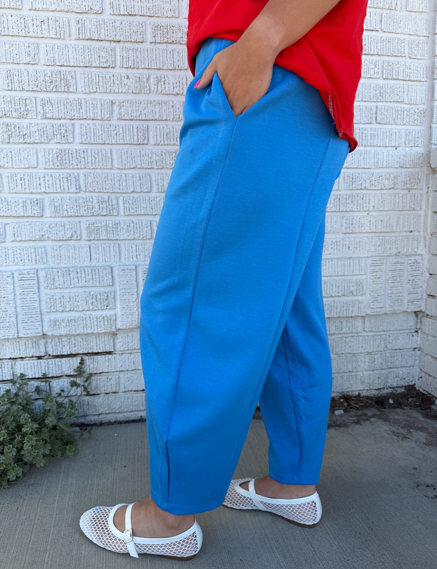 Mid Rise Barrel Leg Pants-Blue - Ana Patricia Boutique
