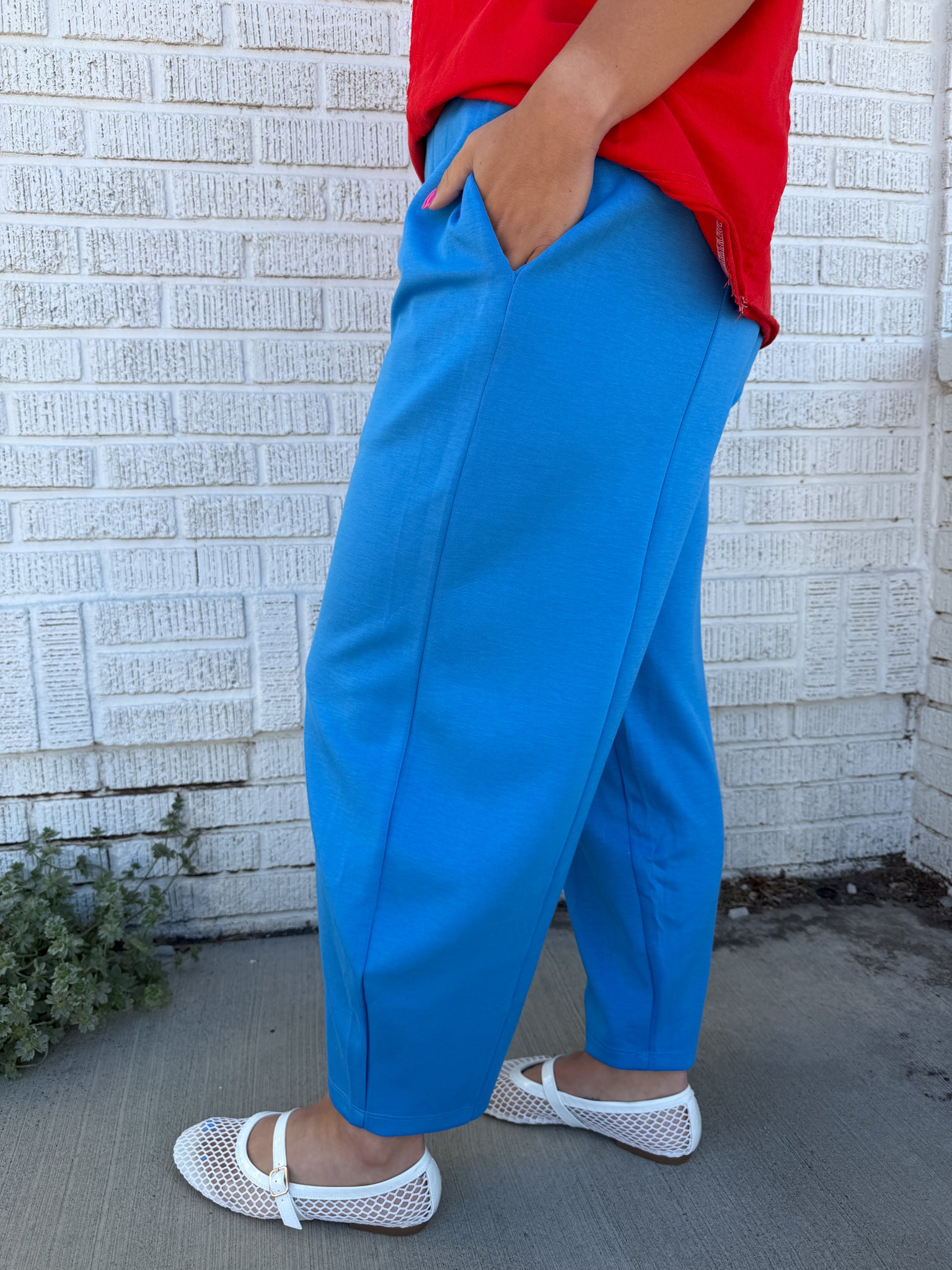 Mid Rise Barrel Leg Pants-Blue - Ana Patricia Boutique