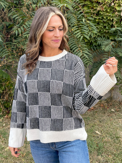 The Catalina Sweater- Black/White