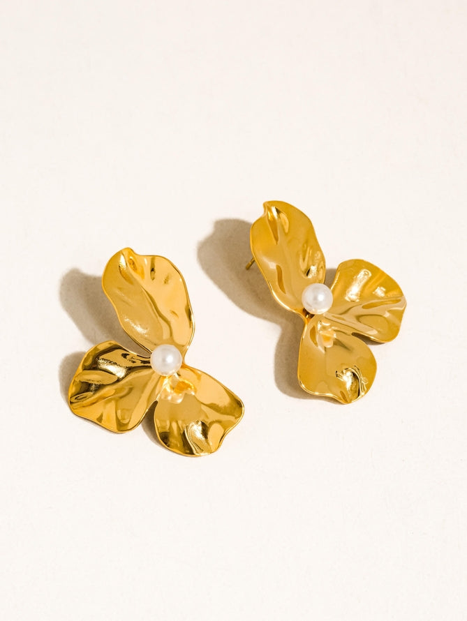 Flower Shell Pearl Earrings - Ana Patricia Boutique
