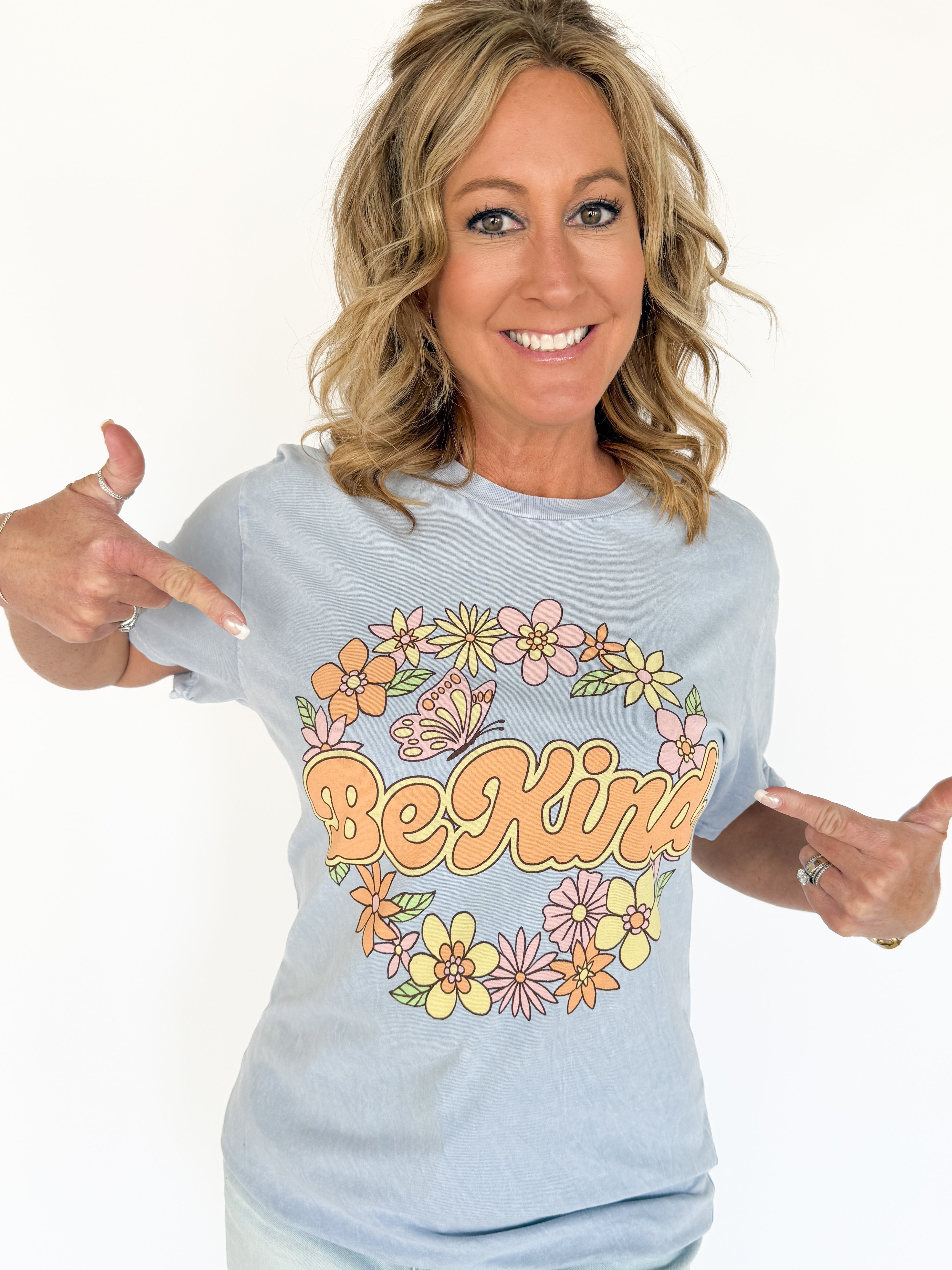 Be Kind Graphic Tee- Blue - Ana Patricia Boutique