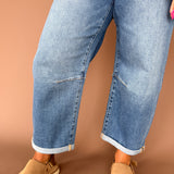 Loose Fit Barrel Jeans