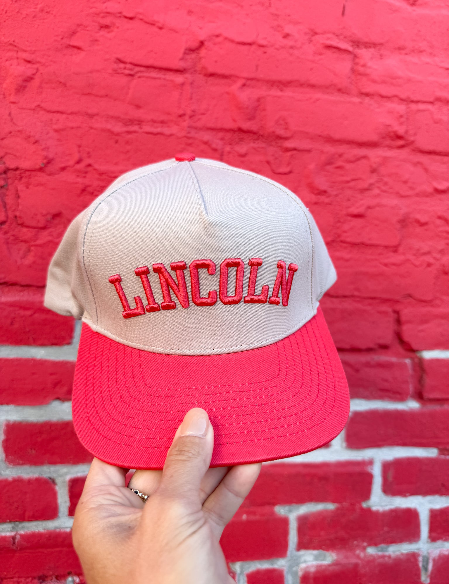 Lincoln Hat- Red - Ana Patricia Boutique