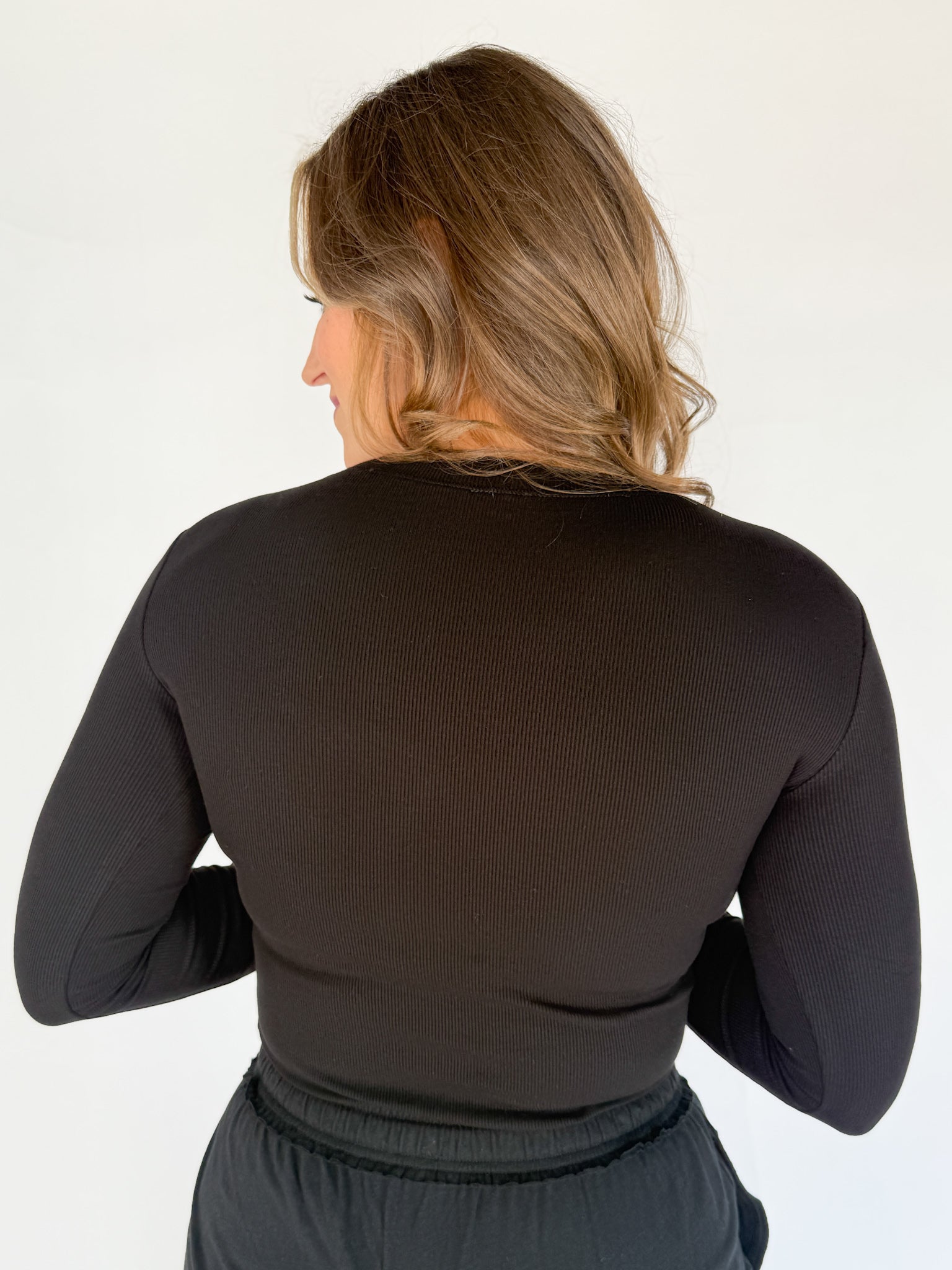 Essential Ribbed Top- Black - Ana Patricia Boutique