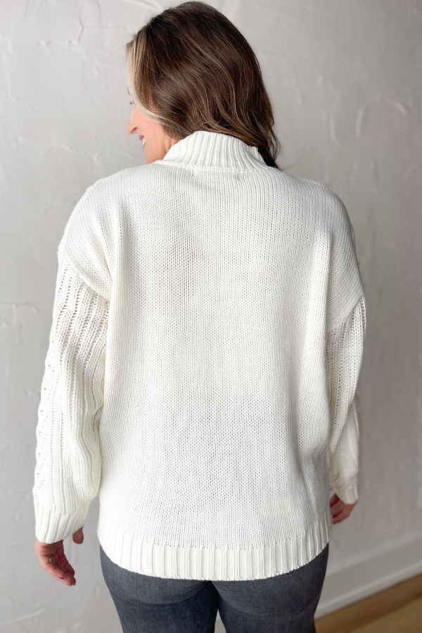 Timeless Trendy Cableknit Sweater- Cream