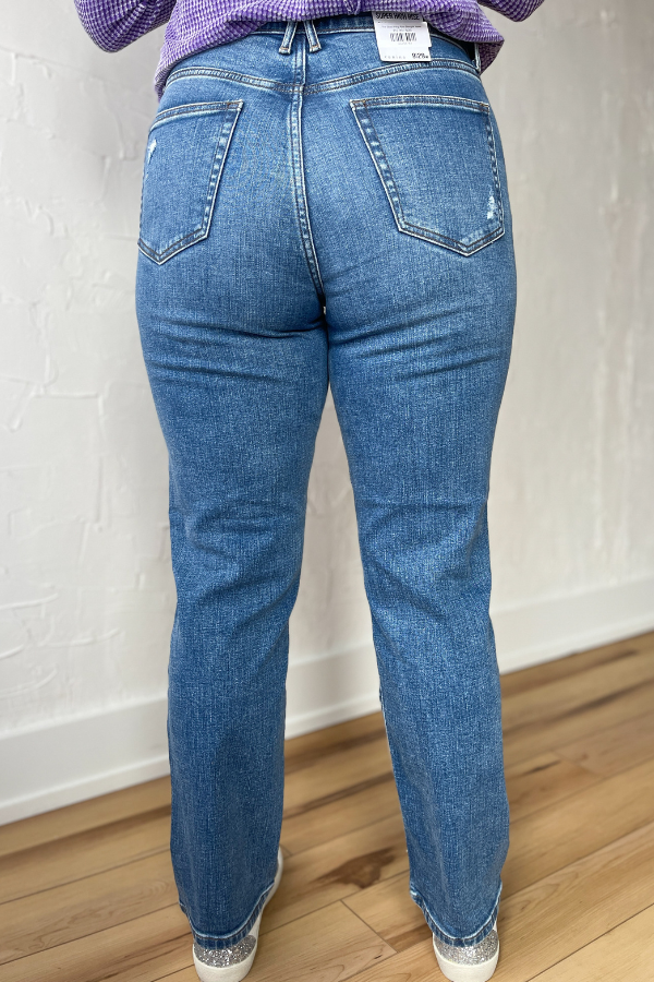 The Olsen Hihg Rise Straight Jeans
