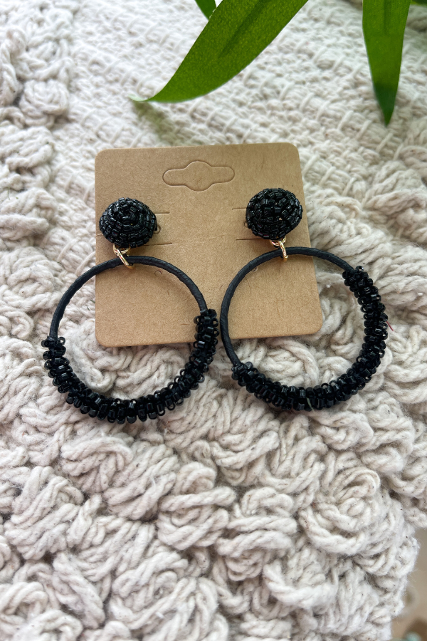 Beaded Cutout Earrings- Black