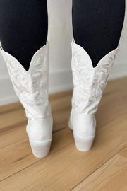 Adelia Cowgirl Boots- White